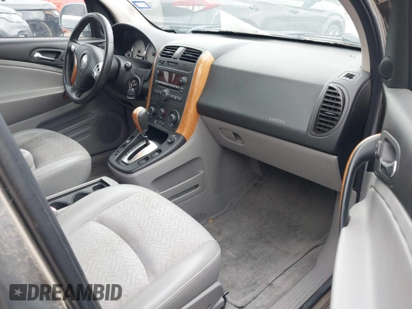 2006 Saturn VUE z VIN 5GZCZ53476S832848, wystawiony jako IAAI lot #38604450 z przebiegiem 196 954 mil mil oraz . Historia ofert i sprzedaży dostępna na DreamBid. Obrazek 5.