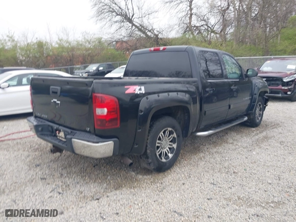 2008 Chevrolet Silverado 1500 LTZ with VIN 3GCEK13J38G310578, listed as a IAAI auction lot 42017041 with 231,632 mi miles. Bid and sale history available at carsss.com. Image 4.