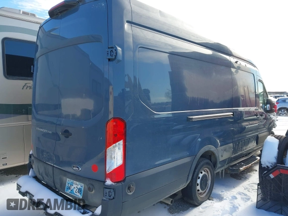2021 Ford Transit Cargo with VIN 1FTBR3X89MKA54791, listed as a IAAI auction lot 40500801 with 57,847 mi miles and . Bid and sale history available at DreamBid. Image 4.