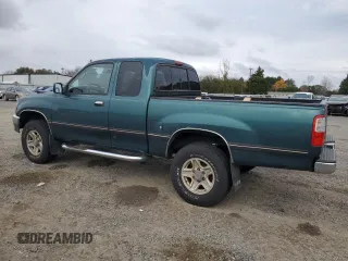 1997 Toyota T100 SR5 with VIN JT4UN24DXV0048933, listed as a Copart auction lot 79479214 with 311,763 mi miles and Clean Title. Bid and sale history available at DreamBid. Image 2.
