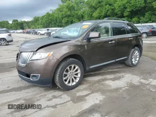 2011 Lincoln MKX z VIN 2LMDJ6JK5BBJ06463, wystawiony jako Copart lot #60041285 z przebiegiem 195 915 mil mil oraz Szkoda całkowita • Salvage title. Historia ofert i sprzedaży dostępna na DreamBid. Obrazek 1.
