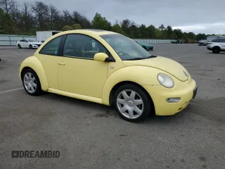 2001 Volkswagen Beetle GLX z VIN 3VWDD21C91M439090, wystawiony jako Copart lot #57915605 z przebiegiem 102 314 mil mil oraz Nie do naprawy. Historia ofert i sprzedaży dostępna na DreamBid. Obrazek 4.