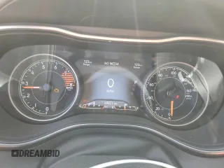 2019 Jeep Cherokee Trailhawk Elite with VIN 1C4PJMBX2KD311549, listed as a Copart auction lot 47108225 with 49,421 mi miles and Salvage Title. Bid and sale history available at carsss.com. Image 9.