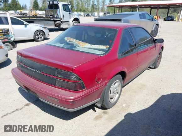 1994 Chevrolet Beretta z VIN 1G1LV15M9RY253342, wystawiony jako IAAI lot #42047160 z przebiegiem 131 763 mil mil oraz . Historia ofert i sprzedaży dostępna na DreamBid. Obrazek 4.