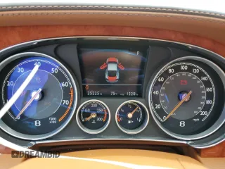 2013 Bentley Continental GT с VIN SCBFU7ZA2DC084722, выставлен на аукционе Copart как лот 50199214 с пробегом 25 225 миль миль и . История ставок и продаж доступна на DreamBid. Изображение 9.