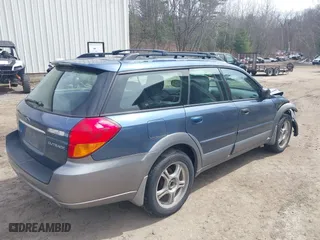 2006 Subaru Legacy Wagon Outback 2.5i with VIN 4S4BP61C867360385, listed as a IAAI auction lot 41990365 with 192,035 mi miles. Bid and sale history available at carsss.com. Image 4.