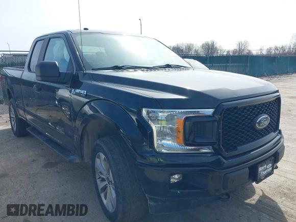 2018 Ford F-150 XL with VIN 1FTEX1EP8JFE62690, listed as a IAAI auction lot 41936883 with 162,174 mi miles. Bid and sale history available at carsss.com. Image 1.