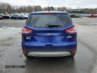 2015 Ford Escape SE with VIN 1FMCU0GX5FUC58323, listed as a Copart auction lot 53029045 with 67,300 mi miles and Salvage Title. Bid and sale history available at carsss.com. Image 6.