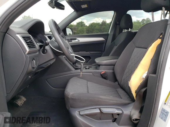 2020 Volkswagen Atlas S с VIN 1V2GC2CA1LC213854, выставлен на аукционе Copart как лот 55508045 с пробегом 90 599 миль миль и Списание • Salvage title. История ставок и продаж доступна на DreamBid. Изображение 7.