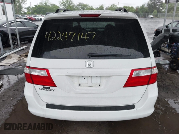 2007 Honda Odyssey EX-L z VIN 5FNRL38717B400727, wystawiony jako IAAI lot #42247147 z przebiegiem 199 430 mil mil oraz . Historia ofert i sprzedaży dostępna na DreamBid. Obrazek 16.
