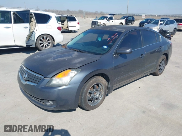 2007 Nissan Altima 2.5 with VIN 1N4AL21EX7C143974, listed as a IAAI auction lot 41634317 with 155,480 mi miles. Bid and sale history available at carsss.com. Image 2.