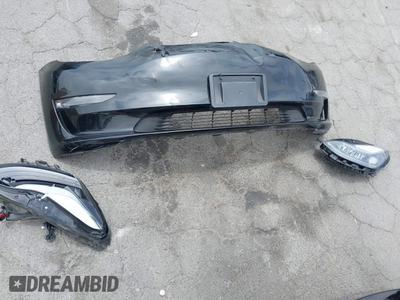 2023 Tesla Model 3 z VIN 5YJ3E1EAXPF604916, wystawiony jako IAAI lot #42461640 z przebiegiem 28 123 mil mil oraz . Historia ofert i sprzedaży dostępna na DreamBid. Obrazek 12.