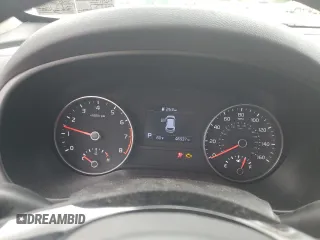 2020 Kia Sportage LX z VIN KNDPMCAC8L7761710, wystawiony jako Copart lot #58187945 z przebiegiem 46 937 mil mil oraz Szkoda całkowita • Salvage title. Historia ofert i sprzedaży dostępna na DreamBid. Obrazek 9.
