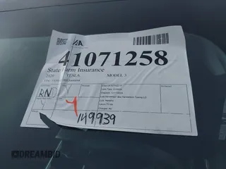 2020 Tesla Model 3 Long Range z VIN 5YJ3E1EB0LF600098, wystawiony jako IAAI lot #41071258 z przebiegiem 149 939 mil mil oraz . Historia ofert i sprzedaży dostępna na DreamBid. Obrazek 20.