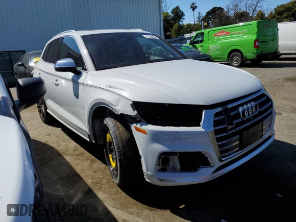 2019 Audi SQ5 Prestige with VIN WA1C4AFYXK2067288, listed as a Copart auction lot 47516904 with 28,911 mi miles and . Bid and sale history available at DreamBid. Image 4.