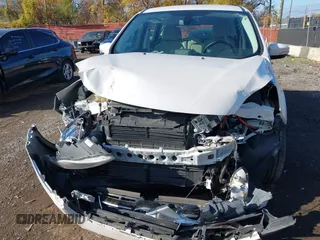 2013 Ford C-Max Energi SEL with VIN 1FADP5CU5DL536509, listed as a IAAI auction lot 40780927 with Not Provided miles. Bid and sale history available at carsss.com. Image 6.