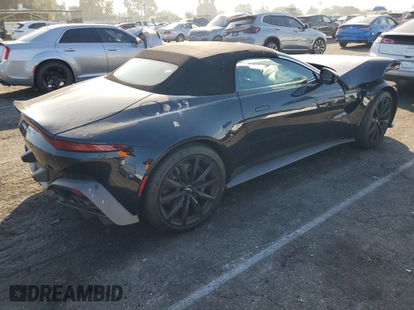 2023 Aston Martin Vantage z VIN SCFSMGBW8PGP07034, wystawiony jako Copart lot #83069914 z przebiegiem Nie podano mil oraz Szkody całkowita. Historia ofert i sprzedaży dostępna na DreamBid. Obrazek 3.