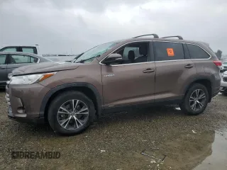 2019 Toyota Highlander Hybrid LE with VIN 5TDBGRFH6KS063724, listed as a Copart auction lot 87483764 with Not provided miles and Salvage title. Bid and sale history available at DreamBid. Image 1.