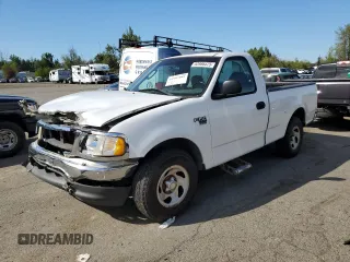 2002 Ford F-150 XL z VIN 1FTRF17W92NB42259, wystawiony jako Copart lot #52986475 z przebiegiem 117 746 mil mil oraz Szkoda całkowita • Salvage title. Historia ofert i sprzedaży dostępna na DreamBid. Obrazek 1.