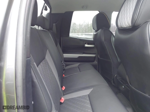 2014 Toyota Tundra 4WD Truck SR with VIN 5TFUY5F18EX366634, listed as a IAAI auction lot 41683505 with 86,215 mi miles. Bid and sale history available at carsss.com. Image 8.