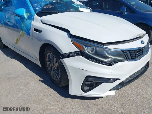 2020 Kia Optima LX with VIN 5XXGT4L38LG429263, listed as a IAAI auction lot 41704297 with 77,146 mi miles. Bid and sale history available at carsss.com. Image 21.