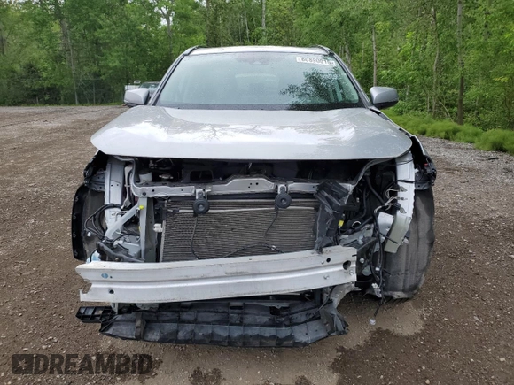 2022 Toyota RAV4 XLE with VIN 2T3R1RFV4NC307350, listed as a Copart auction lot 60890015 with 40,856 mi miles and Salvage title. Bid and sale history available at DreamBid. Image 5.