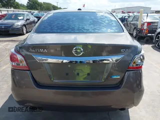 2013 Nissan Altima SL with VIN 1N4AL3AP0DN444437, listed as a IAAI auction lot 42703532 with 195,298 mi miles and . Bid and sale history available at DreamBid. Image 6.
