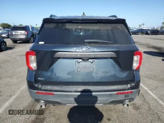 2022 Ford Explorer XLT z VIN 1FMSK7DH9NGA99049, wystawiony jako Copart lot #56937435 z przebiegiem 59 512 mil mil oraz Szkoda całkowita • Salvage title. Historia ofert i sprzedaży dostępna na DreamBid. Obrazek 6.