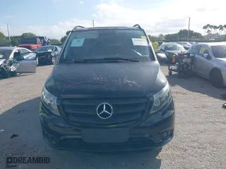 2016 Mercedes-Benz Metris Passenger Van with VIN WD4PG2EE7G3104879, listed as a IAAI auction lot 41608063 with 141,447 mi miles. Bid and sale history available at carsss.com. Image 13.