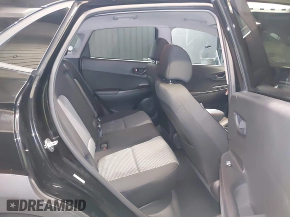 2020 Hyundai Kona SEL with VIN KM8K2CAA2LU460913, listed as a IAAI auction lot 41928877 with 38,817 mi miles and . Bid and sale history available at DreamBid. Image 8.