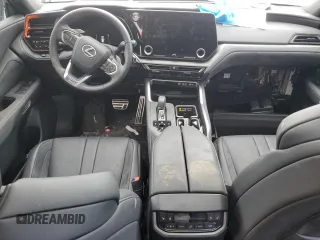 2024 Lexus TX 500h F Sport Premium z VIN 5TDABAB60RS001312, wystawiony jako Copart lot #47646045 z przebiegiem 15 299 mil mil oraz Tytuł czysty. Historia ofert i sprzedaży dostępna na DreamBid. Obrazek 8.
