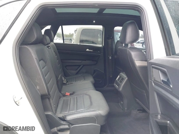2020 Volkswagen Atlas Cross Sport 3.6L V6 SEL Premium R-Line with VIN 1V2TE2CA3LC220023, listed as a IAAI auction lot 41666475 with 88,083 mi miles. Bid and sale history available at carsss.com. Image 8.