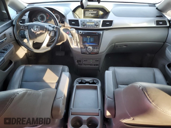 2017 Honda Odyssey Touring с VIN 5FNRL5H94HB003561, выставлен на аукционе Copart как лот 87223524 с пробегом 102 985 миль миль и Списание • Salvage title. История ставок и продаж доступна на DreamBid. Изображение 8.