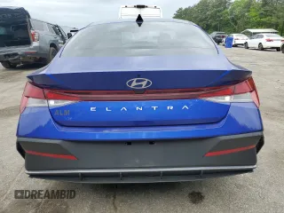 2024 Hyundai Elantra SE z VIN KMHLL4DG1RU773161, wystawiony jako Copart lot #53343915 z przebiegiem 20 360 mil mil oraz Szkoda całkowita • Salvage title. Historia ofert i sprzedaży dostępna na DreamBid. Obrazek 6.