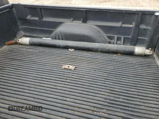1994 GMC Sierra 1500 z VIN 2GTEK19K7R1531515, wystawiony jako Copart lot #45211685 z przebiegiem 286 840 mil mil oraz Szkoda całkowita • Salvage title. Historia ofert i sprzedaży dostępna na DreamBid. Obrazek 12.