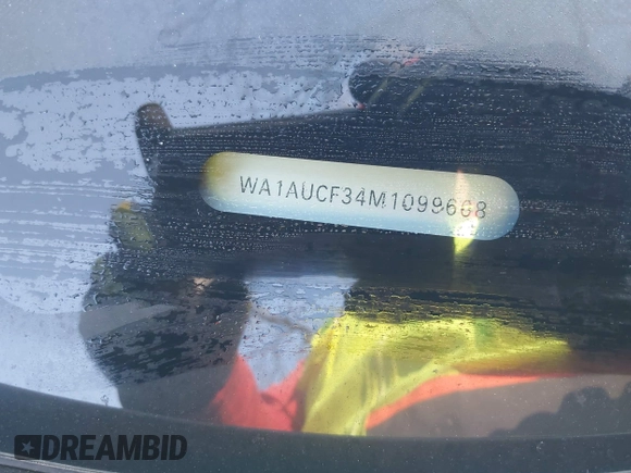 2021 Audi Q3 Premium with VIN WA1AUCF34M1099668, listed as a IAAI auction lot 41990226 with 69,866 mi miles and . Bid and sale history available at DreamBid. Image 17.