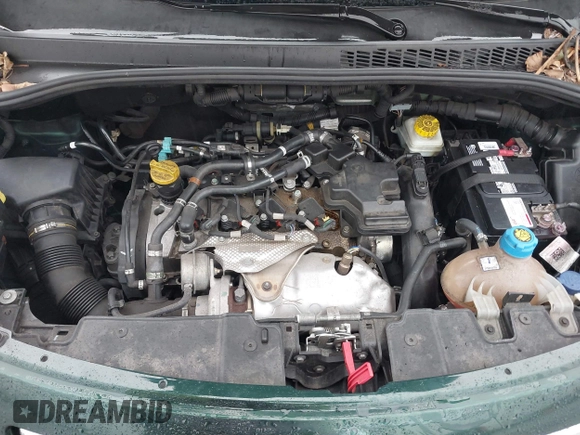 2015 FIAT 500L Urbana Trekking with VIN ZFBCFADH0FZ030494, listed as a IAAI auction lot 41217882 with 86,433 mi miles and . Bid and sale history available at DreamBid. Image 10.