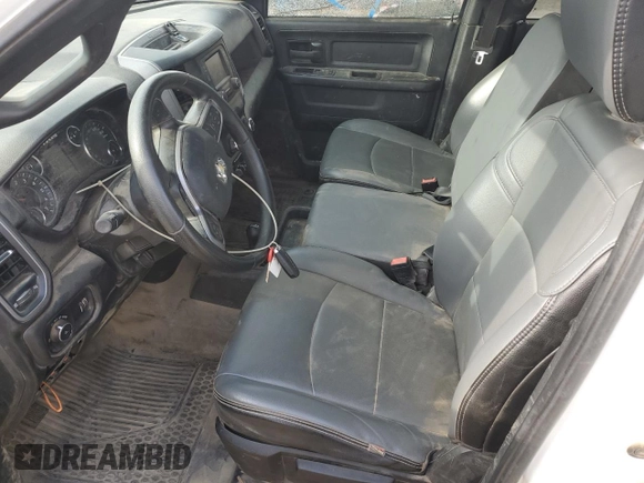 2023 Ram 2500 Tradesman z VIN 3C6UR5HJ6PG500730, wystawiony jako Copart lot #57287255 z przebiegiem 124 467 mil mil oraz Szkoda całkowita • Salvage title. Historia ofert i sprzedaży dostępna na DreamBid. Obrazek 7.