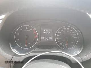 2015 Audi A3 1.8T Premium with VIN WAUACGFF4F1126281, listed as a Copart auction lot 48665513 with 102,004 mi miles. Bid and sale history available at carsss.com. Image 9.
