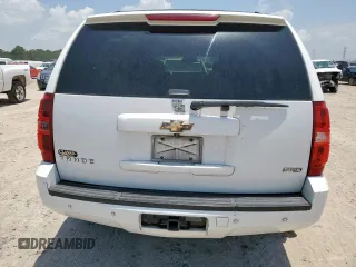 2011 Chevrolet Tahoe LS with VIN 1GNSCAE04BR158586, listed as a Copart auction lot 60076755 with 278,917 mi miles and Clean title. Bid and sale history available at DreamBid. Image 6.