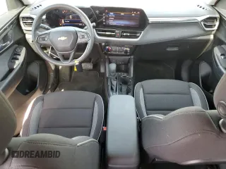 2024 Chevrolet TrailBlazer LT with VIN KL79MRSL1RB117530, listed as a Copart auction lot 48188115 with 6,996 mi miles and Salvage Title. Bid and sale history available at carsss.com. Image 8.