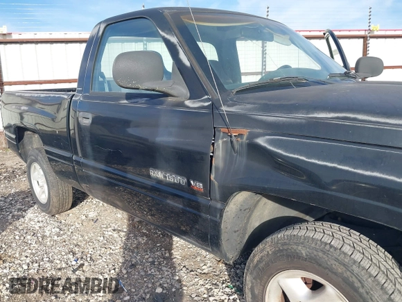 2001 Dodge 1500 z VIN 1B7HC16Y11S300200, wystawiony jako IAAI lot #41819890 z przebiegiem 183 806 mil mil oraz . Historia ofert i sprzedaży dostępna na DreamBid. Obrazek 6.
