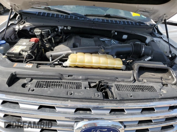 2019 Ford Expedition Limited z VIN 1FMJU1KT6KEA84817, wystawiony jako Copart lot #52631795 z przebiegiem 57 888 mil mil oraz Szkoda całkowita • Salvage title. Historia ofert i sprzedaży dostępna na DreamBid. Obrazek 13.