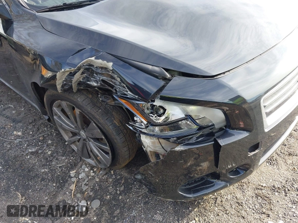 2014 Nissan Maxima S with VIN 1N4AA5AP0EC909054, listed as a IAAI auction lot 41581084 with 68,667 mi miles and . Bid and sale history available at DreamBid. Image 6.