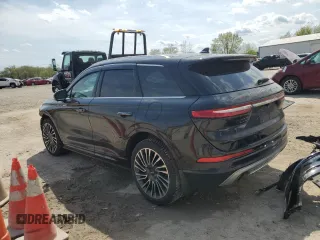 2020 Lincoln Corsair Reserve z VIN 5LMCJ2DH4LUL16769, wystawiony jako Copart lot #54008145 z przebiegiem 113 553 mil mil oraz Szkody całkowita. Historia ofert i sprzedaży dostępna na DreamBid. Obrazek 2.