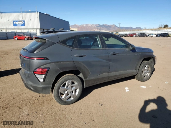 2024 Hyundai Kona SE with VIN KM8HACAB6RU164596, listed as a Copart auction lot 88293835 with 8,209 mi miles and Salvage Title. Bid and sale history available at carsss.com. Image 3.