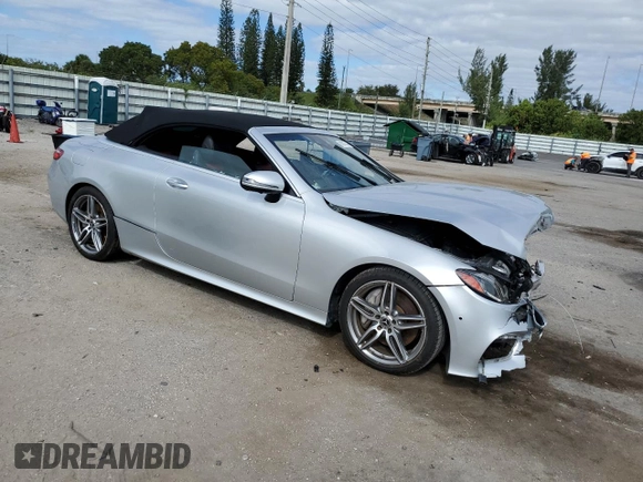 2020 Mercedes-Benz E-Class E 450 with VIN WDD1K6HB4LF126568, listed as a Copart auction lot 81001744 with 52,421 mi miles and Non Repairable. Bid and sale history available at carsss.com. Image 4.