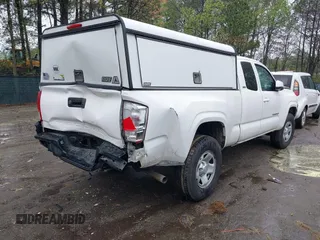 2016 Toyota Tacoma SR with VIN 5TFRX5GN9GX065061, listed as a IAAI auction lot 41960350 with 190,863 mi miles and . Bid and sale history available at carsss.com. Image 4.