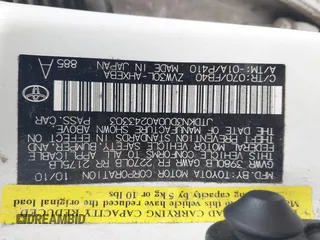 2010 Toyota Prius II z VIN JTDKN3DU0A0243303, wystawiony jako IAAI lot #42444198 z przebiegiem 248 981 mil mil oraz . Historia ofert i sprzedaży dostępna na DreamBid. Obrazek 9.