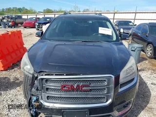 2013 GMC Acadia SLT z VIN 1GKKRRKD7DJ197613, wystawiony jako IAAI lot #42080353 z przebiegiem 186 133 mil mil oraz . Historia ofert i sprzedaży dostępna na DreamBid. Obrazek 12.